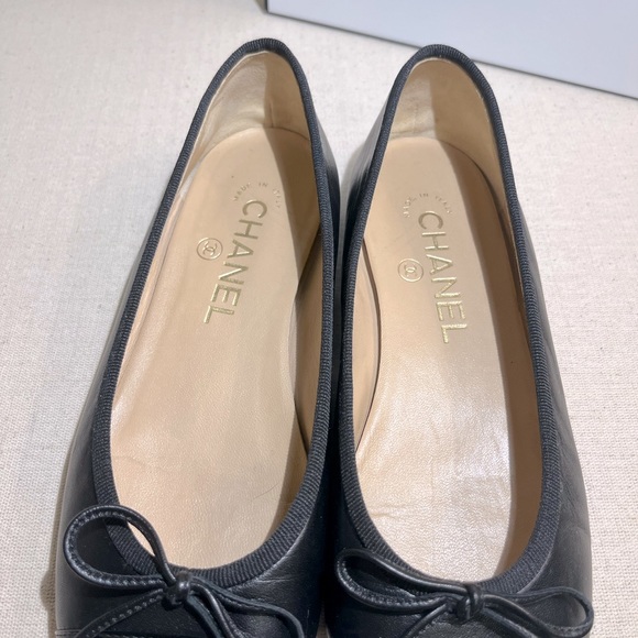 ❗️sold❗️🖤CHANEL🖤 Ballerinas Black Leather and Patent Leather 36 - Picture 6 of 12